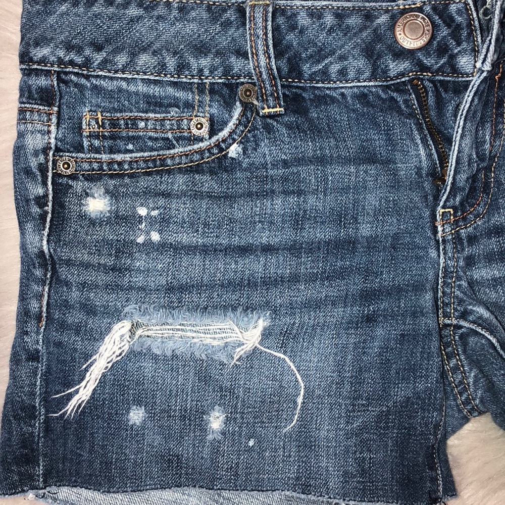 American Eagle Distressed Jean Shorts - Picture 8 of 8